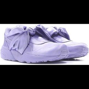 Fenty Puma by Rihanna Bow sneaker. Women’s size 10